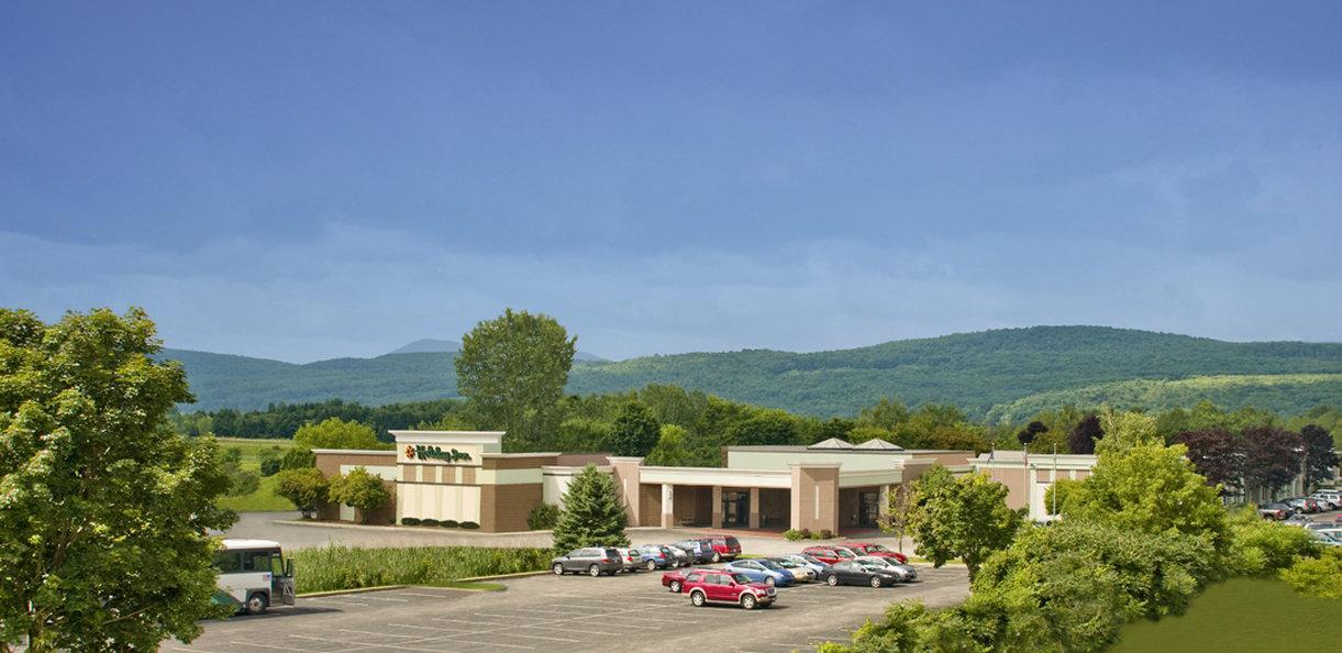 Cortina Inn Rutland Exterior photo